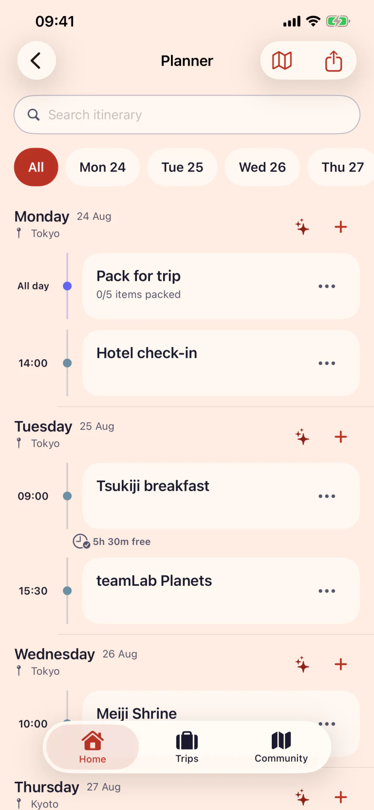 Tripcrafty day-by-day planner with bookings, travel and free-time gaps in light appearance